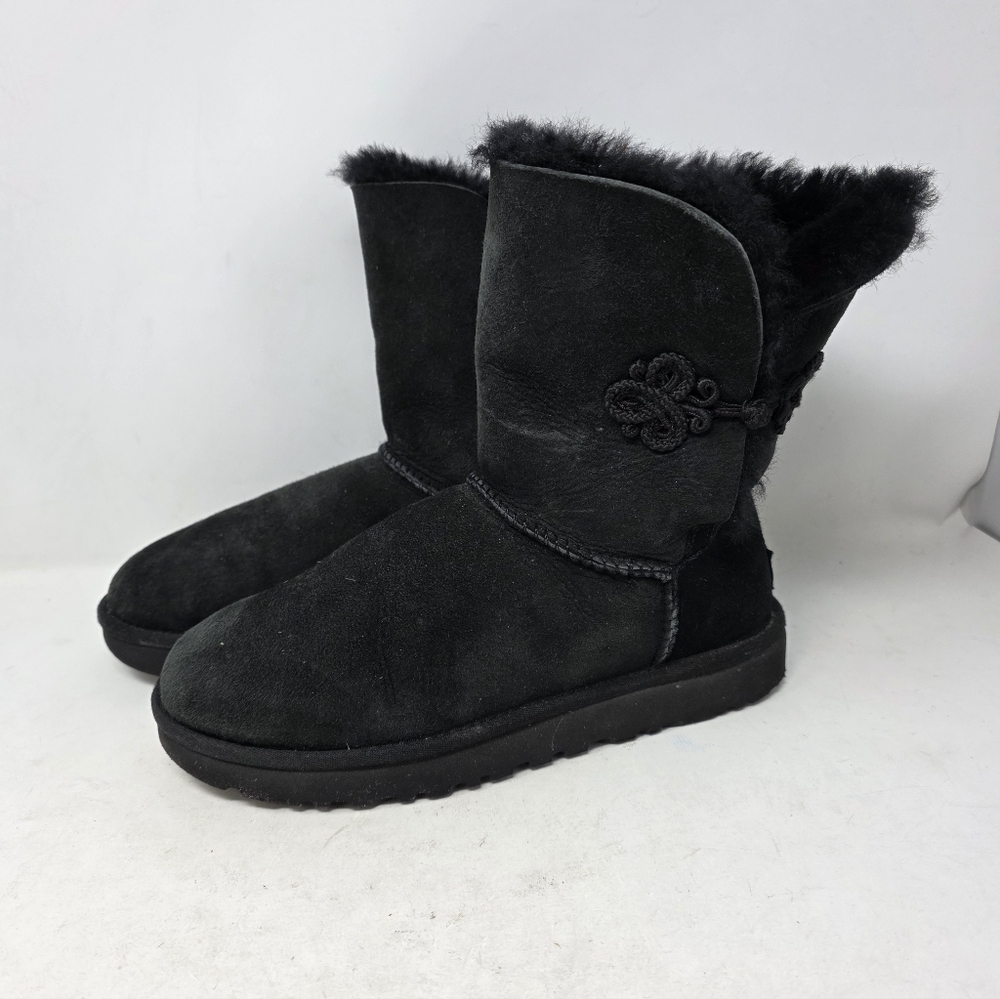 UGG AUSTRALIA Women's BAILEY MARIKO Boots in Black Size 8